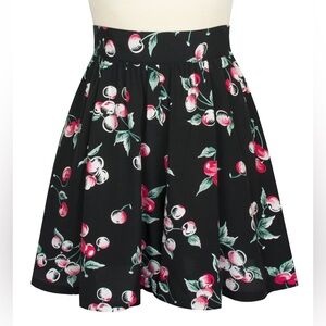 Trashy Diva Cherries Shorts size 8
